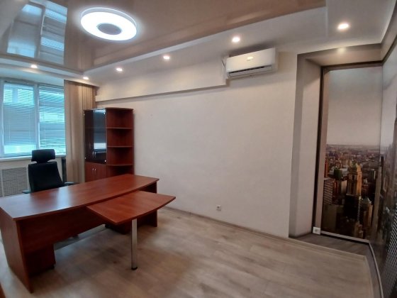 Офис 47м2, до метро 5 минут Харьков