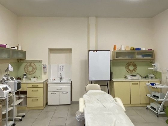 Здам кабінет для косметолога, лашмейкера ЦЕНТР Харьков