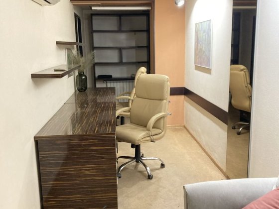 Сдам кабинеты в центре Харків