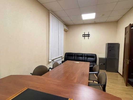 Сдам отличный офис 21 м2 на 1 эт. В 4 мин. от метро Научная Харьков