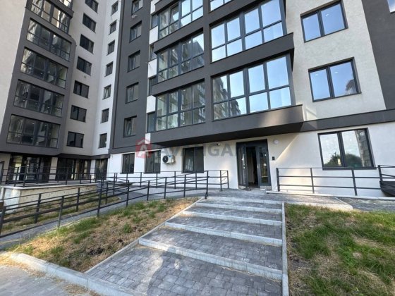 Оренда комерційного приміщення 2-кім.кв. 64,1 Львів