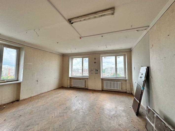 Офісне приміщення площею 74,9 м² Франківський район готель "Гетьман" - фото 1