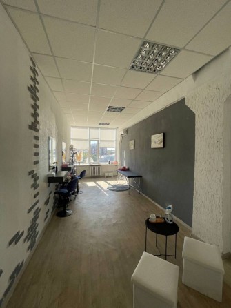 Здам офіс з новим ремонтом в 3 хвилинах від метро Наукова - фото 1