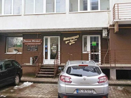 Оренда фасадного приміщення вул.Уляни Кравченко (бічна Городоцької) Львов