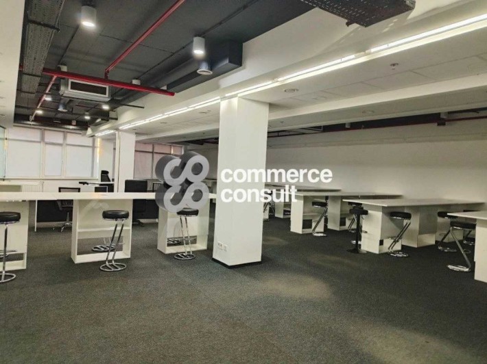 Оренда офісу в сучасному офісному центрі по вул. Шевченка 796м2 - фото 1