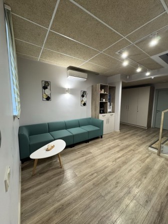 10 кабинетов! Сдам! Королева/Ильфа и петрова - фото 1