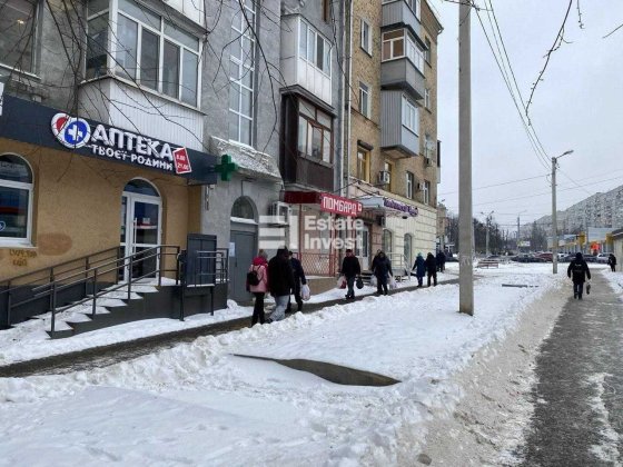 Здам приміщення на червоній лінії на вул. Дудинської, 4. Харків