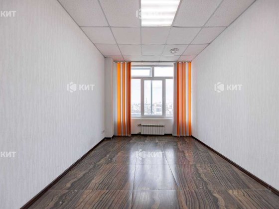 Офіс 25м2 Центр (м. Левада, ул. Гимназическая набережная 24) 130095 Харків