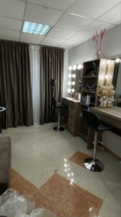 Аренда места бровиста/визажиста - фото 1