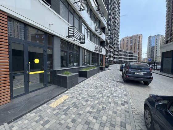 Фасадне приміщення жк Атмосфера Одеса