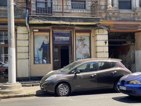 Фасадне приміщення, 40 кв м, Канатна Одеса