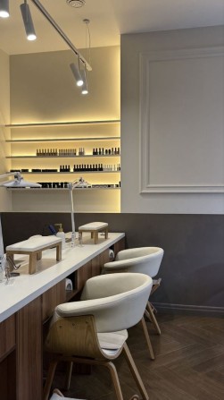 Аренда для мастера маникюра, парикмахера, бровиста-визажиста - фото 1