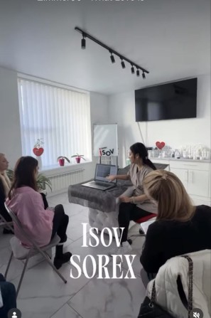 Здаю кабінет. Всі меблі є. Вода в кабінеті . На 15 робочих днів. - фото 1