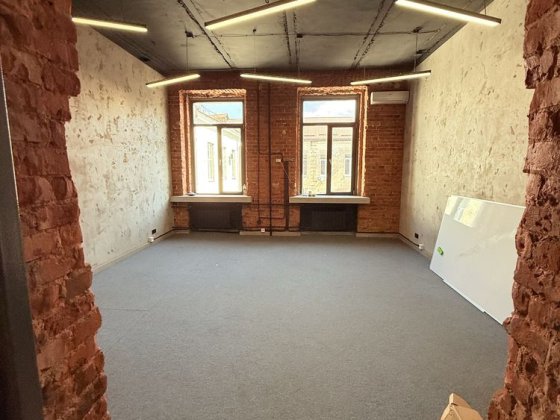 Здам офіс в 2 хвилинах від метро Площа Конституції Харків