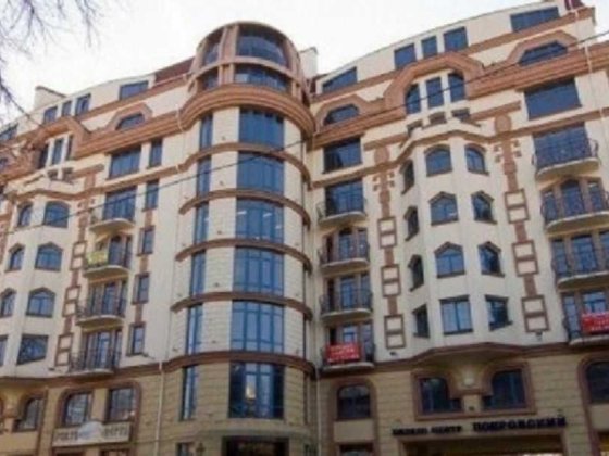 СДАМ  ЦЕНТР    Офис в БЦ Покровский  11.6 кв.м за 4000 гр. Одесса