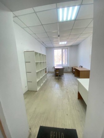 Здам офіс поруч з метро Ботанічний Сад - фото 1