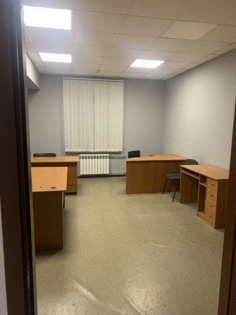 Сдам отличный офис 28 м2 на 1 эт. В 4 мин. от метро Научная - фото 1