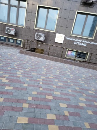 Сдам помещения на Каманина. Комерция. 100м2. 1000$ - фото 1