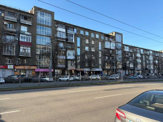 Пропоную в оренду якісне приміщення  80 квм на пр. Науки. Харків