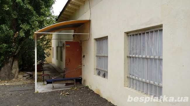 Здам внутрішньодворові примищення на вул. Новікова (2 Застава) - фото 1