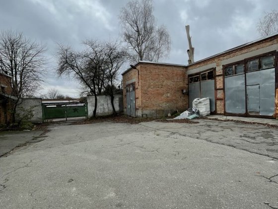 Оренда гаражів під СТО