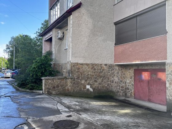 Оренда гаража вул.Коновальця Івано-Франківськ