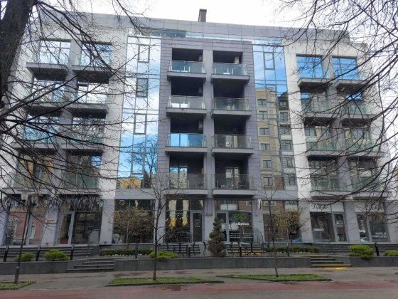 Паркомісце на Вул.Шевченка буд. 45. Івано-Франківськ