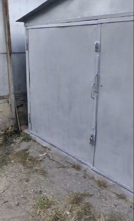 Здається металевий гараж - фото 1