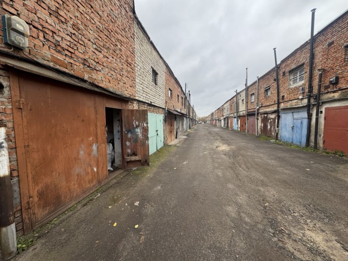 Оренда гаража кооператив Кристал, вул. Нижньодворецька 41 - фото 1