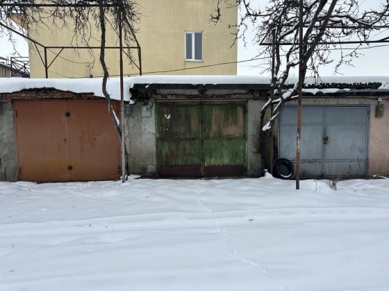 Оренда кірпічний гараж центр міста Ужгород