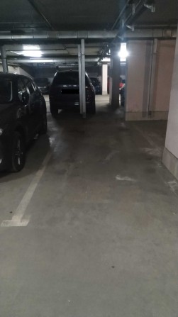 Позняки, підземний паркінг на Драгоманова 1Н (напроти Ашана) - фото 1