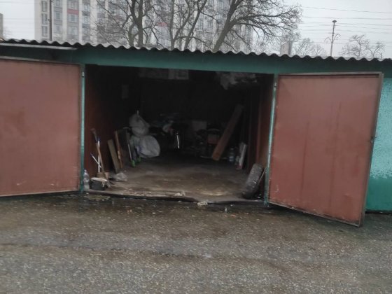 Здам металевий гараж в кооперативі Киев
