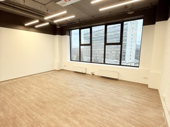 Оренда офісу з панорамними вікнами в сучасному бізнес центрі Харьков