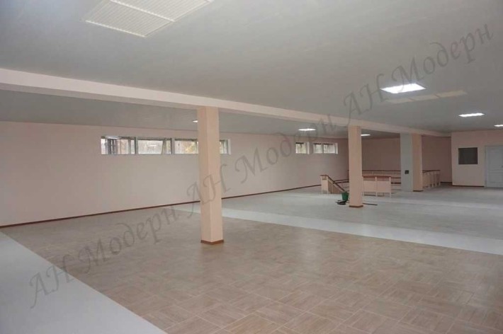 Меблі, одяг, клуби, більярд у приміщенні на Салтівці Харків оренда - фото 1