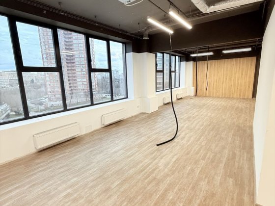 Здам офіс у сучасному БЦ в 2 хвилинах від метро Ботанічний сад Харьков