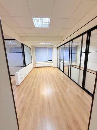 Оренда офісу в сучасному Бізнес-центрі - фото 1