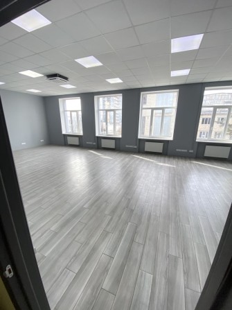 Здам офіс у сучасному бізнес-центрі 2 хвилинах від метро - фото 1