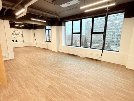 Оренда офісу в сучасному бізнес-центрі в 2 хвилинах від метро Харків