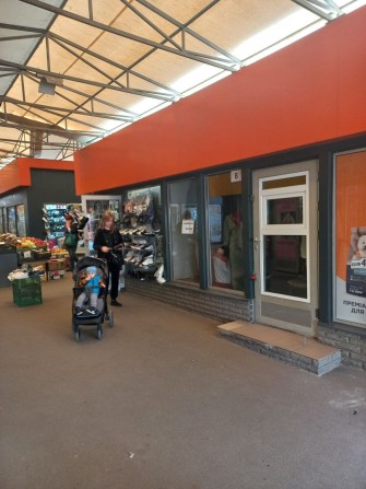 Сдам торговое место (киоск) на Ново-Салтовском рынке возле ТРК Украина - фото 1