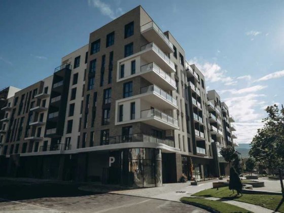 Оренда комерційного приміщення під салон краси 74,20м2 ТЦ Sky City Тячів