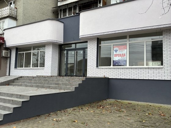 Оренда комерційного приміщення в центрі Тячева Тячев