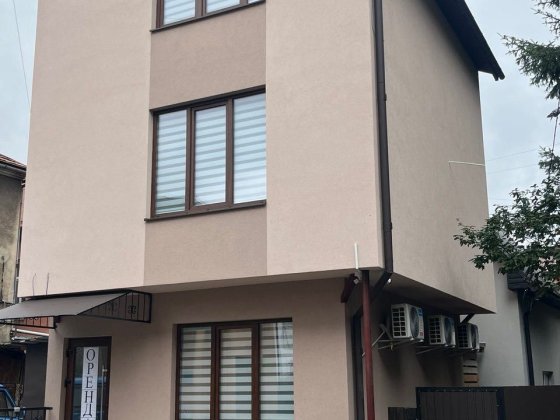 Комерційне приміщення в центрі міста Рахів. Рахов