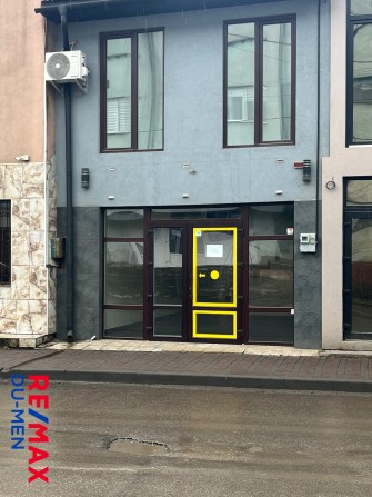 Оренда комерційного приміщення  м. Рахів - фото 1