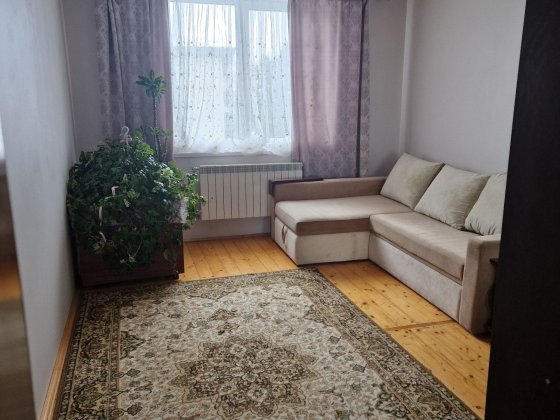 Здаеться в оренду  кімната можливо дві кімнати для студентів. Черніїв