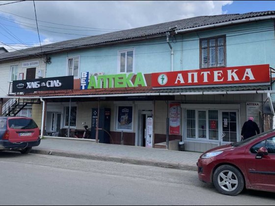 Здається в оренду приміщення площею 50 м кв. біля автостанції в Косові Косів