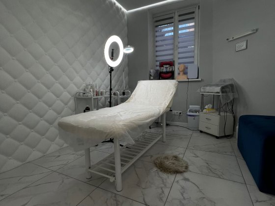 Здається в суборенду кабінет ЖК Софія,біля центральної алеї. Софіївська Борщагівка