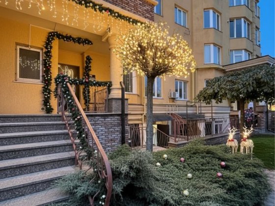 Оренда ФАСАД комерція/бізнес/Боголюбова 34, поряд ліцей Софія