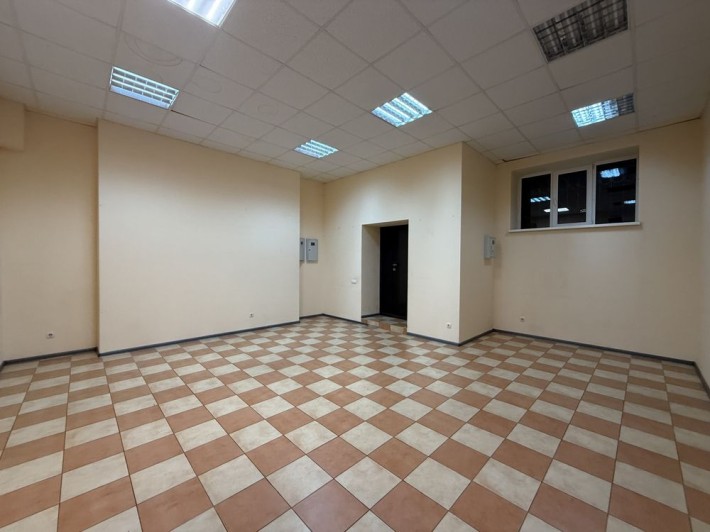 Оренда! Фасад. 40 кв.м ЖК Софія, Боголюбова 6 - фото 1