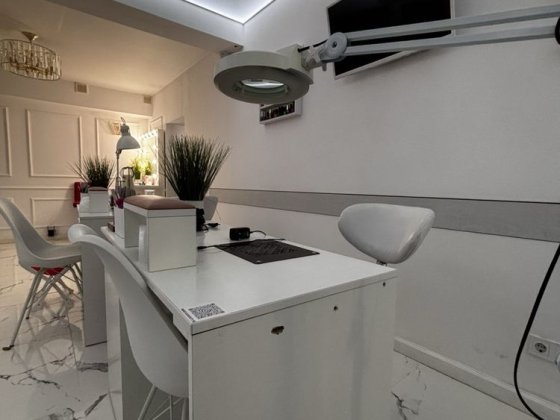 Оренда робочих місць в діючому салоні,Софіївська Борщагівка Софіївська Борщагівка