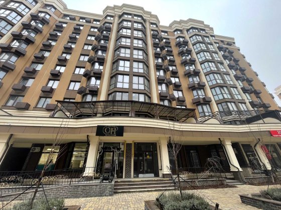 Оренда фасадного приміщення в ЖК Софія Резіденс. вул. Радісна, 6